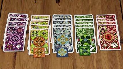 Barakka memóriaserkentő kártyajáték (1-2 játékos részére, 9-99 év)