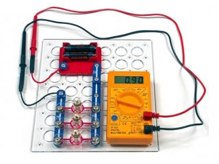 Cambridge BrainBox Secondary 2., Elektronikai bővített készlet (BB-03, 4 spec. villanykörte + 500 elektronikai kísérlet egy játékban, 11-14 év)
