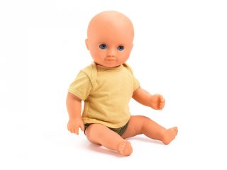 Játékbaba Olive 32 cm, Djeco fürdethető szerepjáték - 7883 (18 hó-6 év)