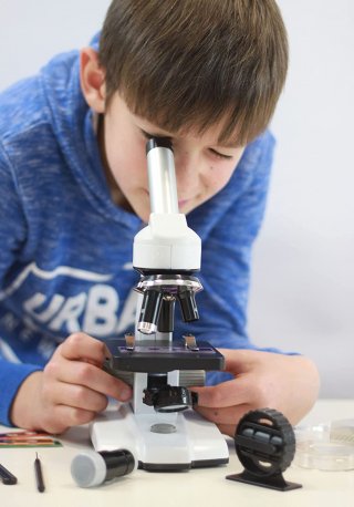 Mikroszkóp, Buki tudományos játék 50 kísérlettel (BUKIMR600, 8-14 év)