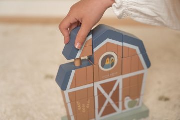 Montessori építőjáték Little Farm, Little Dutch fa bébijáték (7144, 1-3 év)
