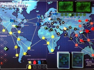 Pandemic, A vírusok (Z-man, kooperatív társasjáték, 8-99 év)