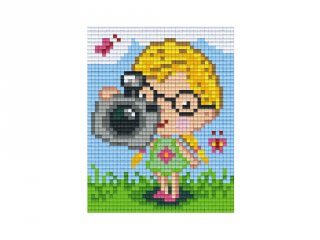 Pixelhobby képkészlet, fényképező lány (801405, 1db alaplap + színek, 7-99 év)