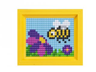 Pixelhobby, Pixel XL készlet, méhecske (12003, 10x12 cm-es alaplap, XL színek, képkeret, 4-6 év)