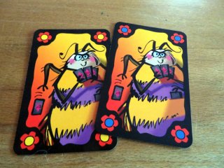Simlis dongók, Csaló molyok féle vicces party kártyajáték (DMS, 7-99 év)